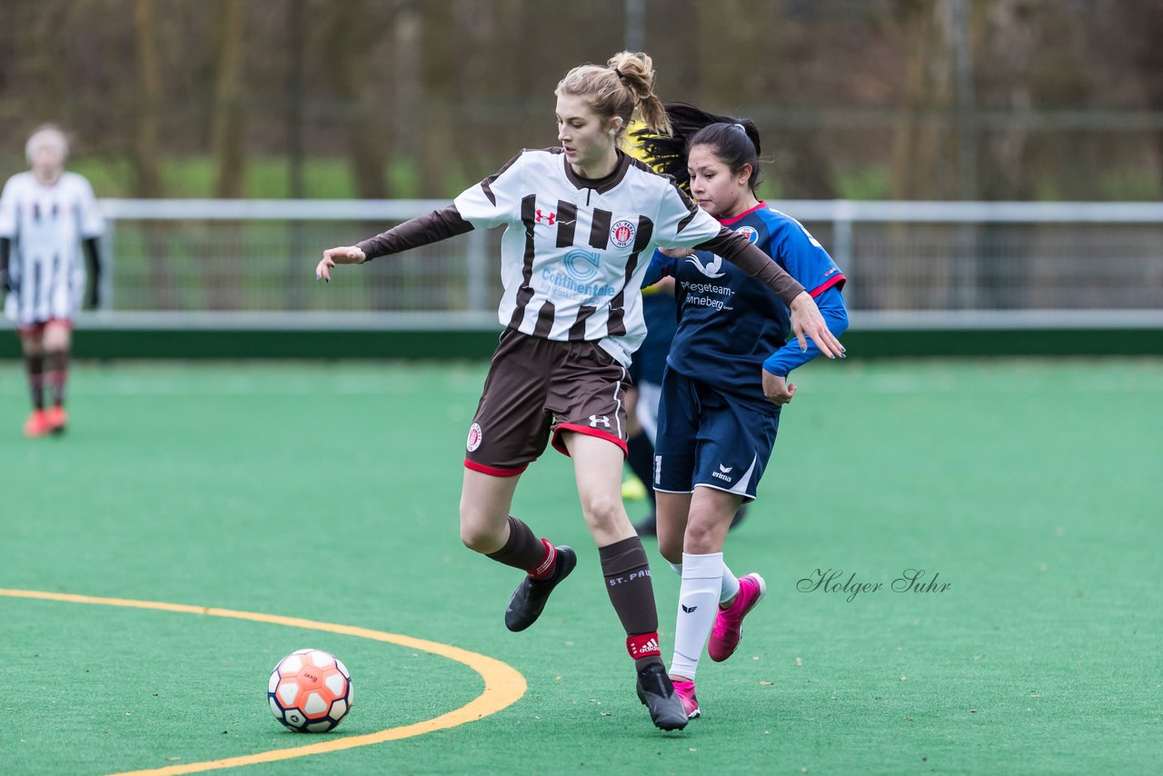 Bild 343 - wBJ VfL Pinneberg - St. Pauli : Ergebnis: 7:0 (Abbruch)